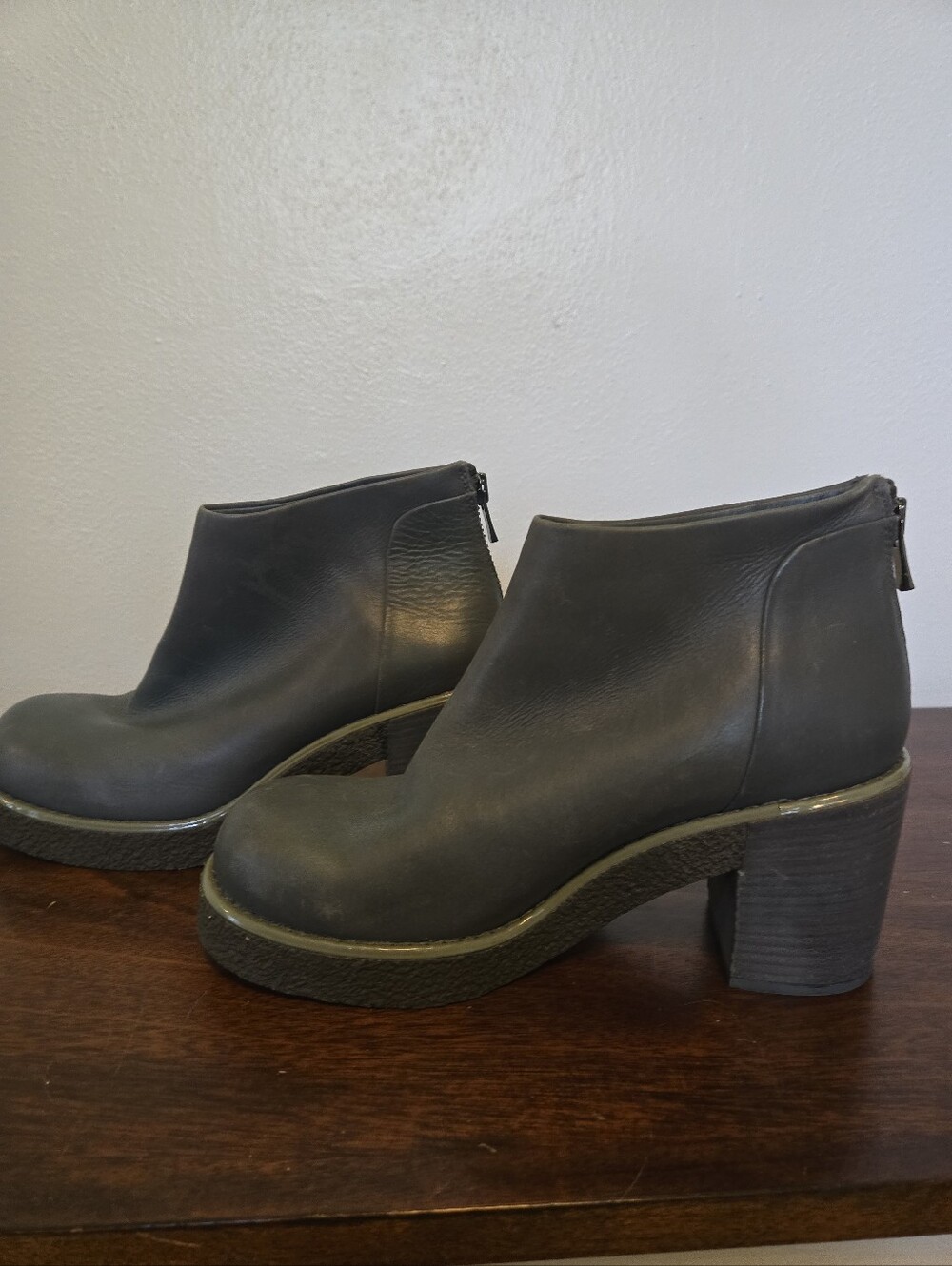 JIL SANDER NAVY Leather Heeled Booties Gray 35.5 US 5
